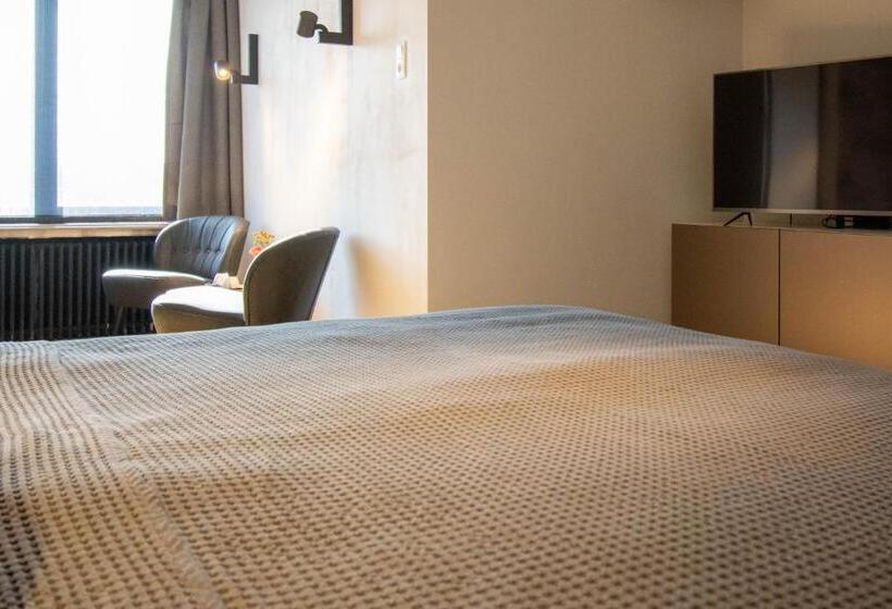 اتاق لوکس با تخت بزرگ, Porta Superia Boutique B&b