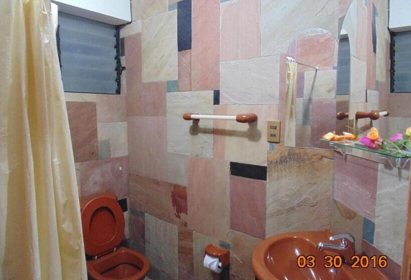 اتاق اکونومی, Pacha Confort