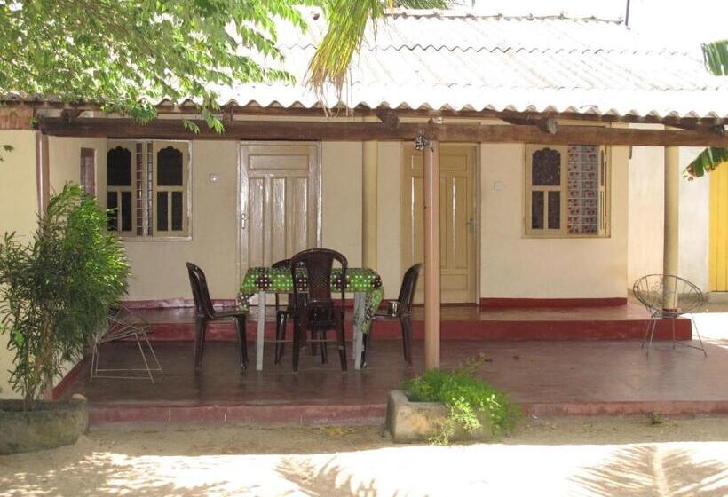 اتاق استاندارد با چشم‌انداز باغ, Gopalapuram Guest House