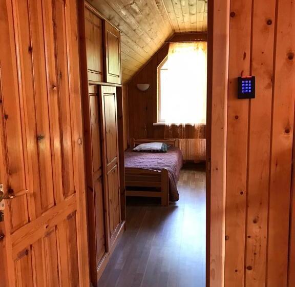 اتاق خانوادگی, Guest House Eco Home