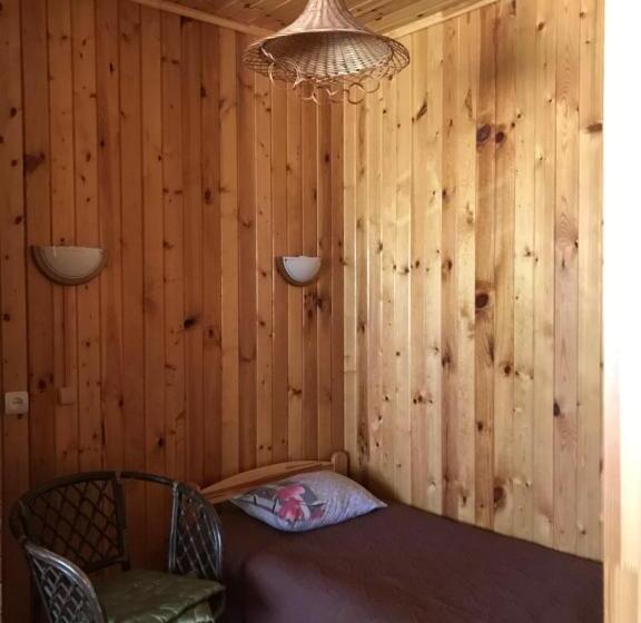 اتاق راحتی سه تخته, Guest House Eco Home