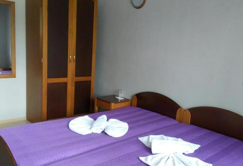 اتاق استاندارد با بالکن, Guest House Raffe