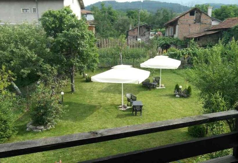اتاق استاندارد با بالکن, Guest House Raffe