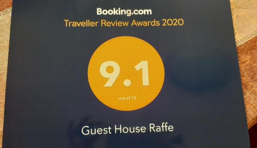 اتاق استاندارد سه نفره, Guest House Raffe