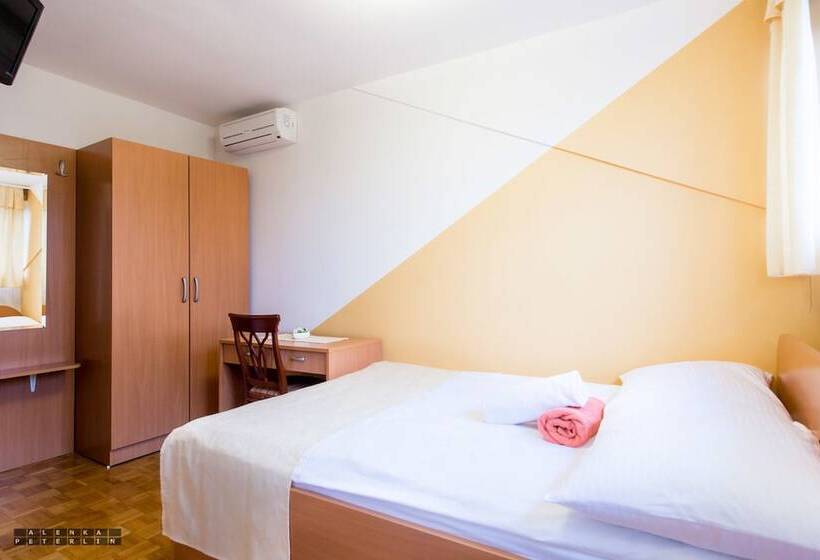 اتاق استاندارد, Guesthouse Kolesar