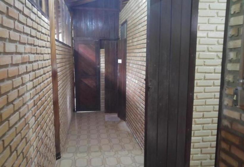 اتاق استاندارد چهارنفره با سرویس بهداشتی مشترک, Pousada E Hostel Caminho De Santiago