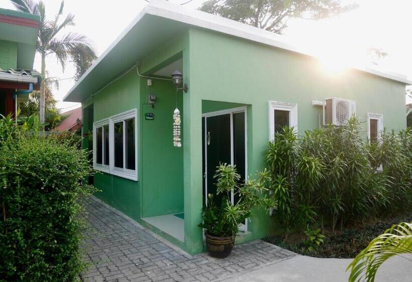 اتاق لوکس, Suntalee House