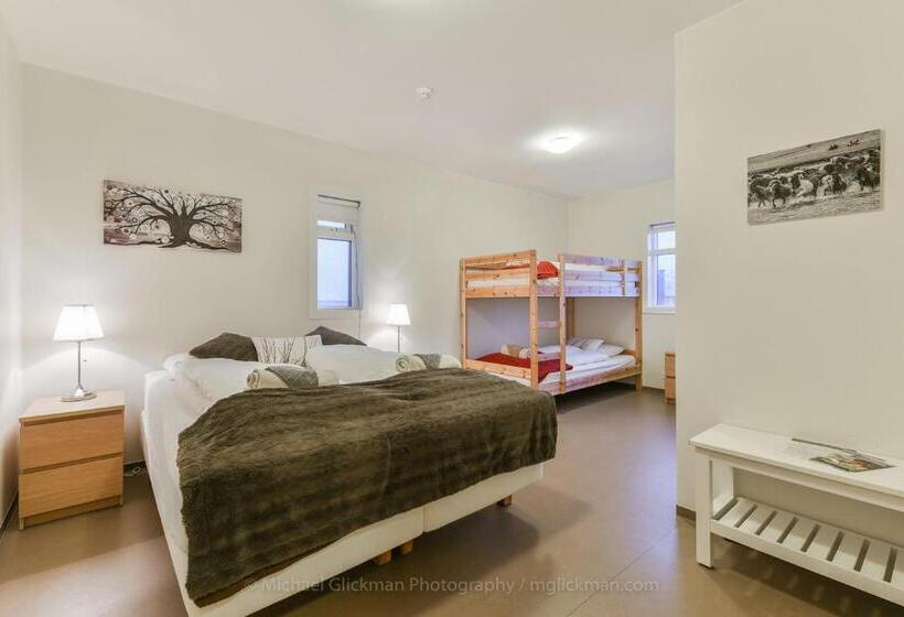 اتاق خانوادگی با سرویس بهداشتی مشترک, Syðraskorðugil Guesthouse