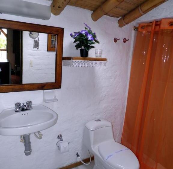 اتاق استاندارد سه نفره, Finca Hotel La Negrita
