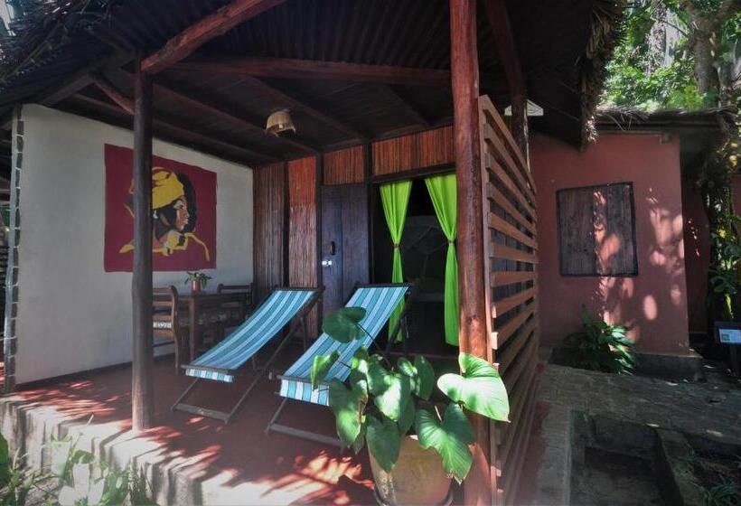 بانگلوی استاندارد, Natiora Green Lodge