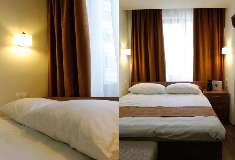 Standard room with outdoor bath, 5th Floor Guest House Yerevan