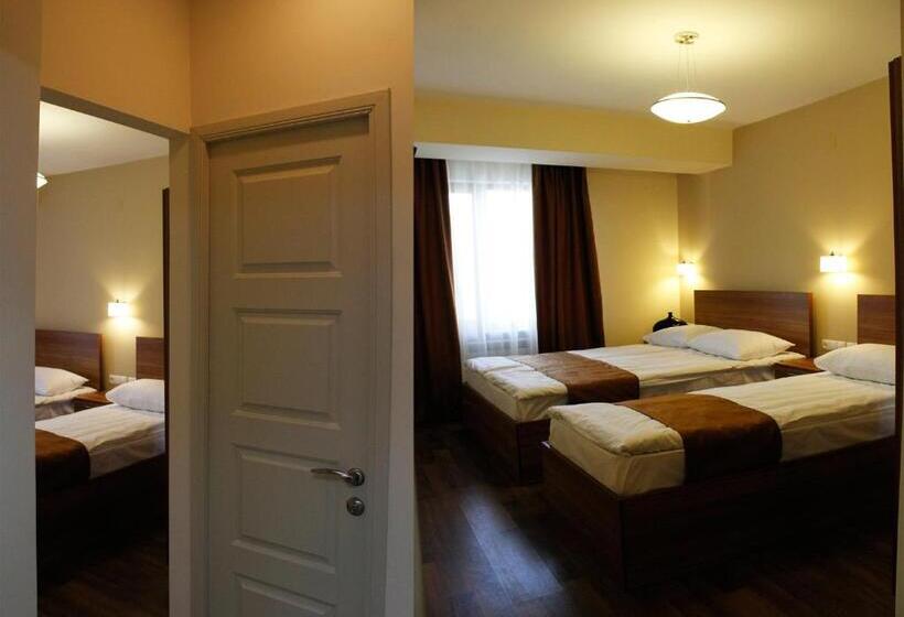 اتاق استاندارد سه نفره, 5th Floor Guest House Yerevan