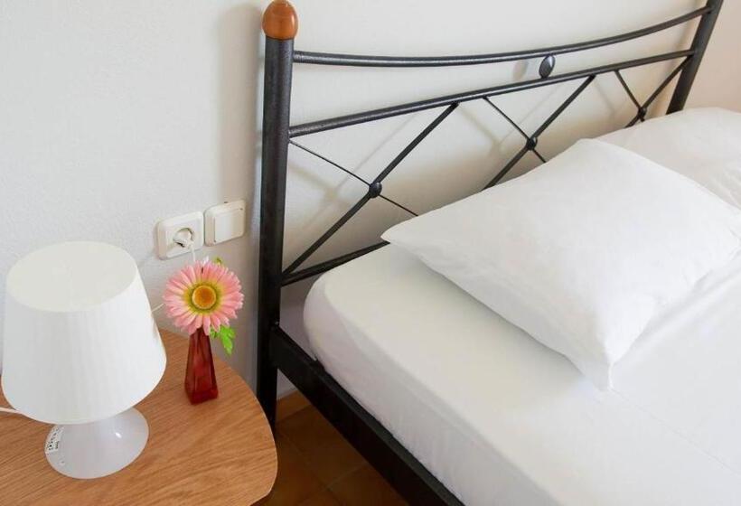 آپارتمان 1 خوابه با چشم‌انداز دریا, Guest House Suga 1