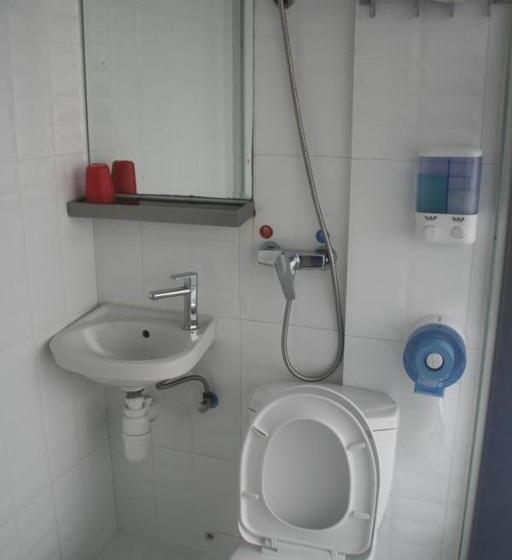 اتاق استاندارد, K&b Hostel