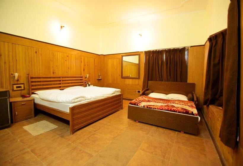 Номер Superior, Ashoka Naini Chalet