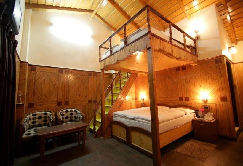 Номер Superior, Ashoka Naini Chalet