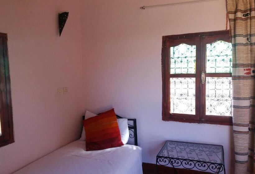 اتاق استاندارد یک نفره, Kasbah Les Nomades