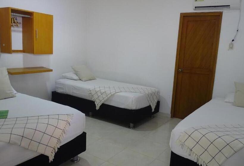 اتاق استاندارد سه نفره, Casa Finca La Maracuya