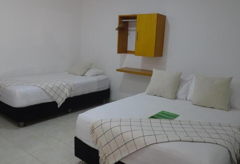 اتاق کلاسیک چهارنفره, Casa Finca La Maracuya