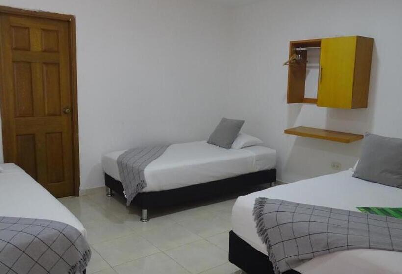 اتاق کلاسیک چهارنفره, Casa Finca La Maracuya