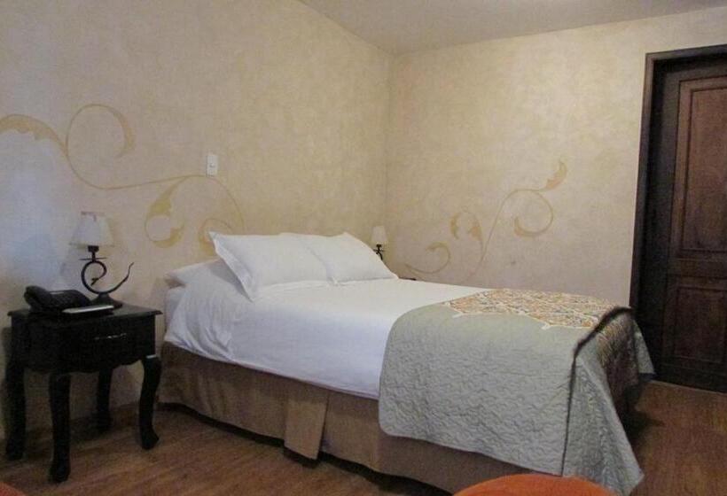 اتاق استاندارد, Latacunga Hostel