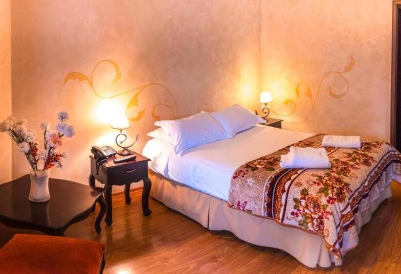 اتاق استاندارد, Latacunga Hostel