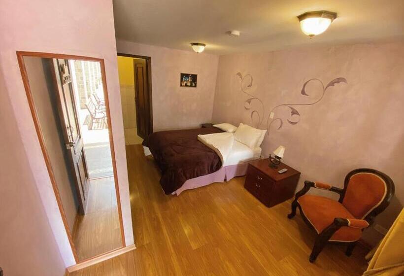 اتاق استاندارد, Latacunga Hostel