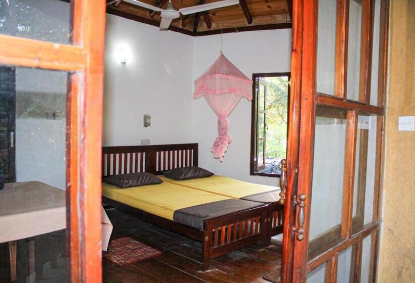 Standard Room Superior Floor, Seasons Four