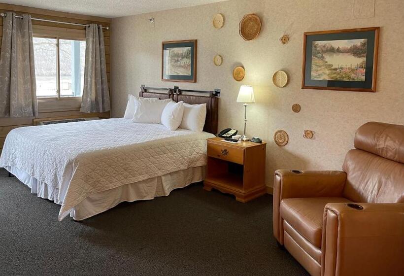 سوئیت با وان آب گرم, Paddle Wheel Inn