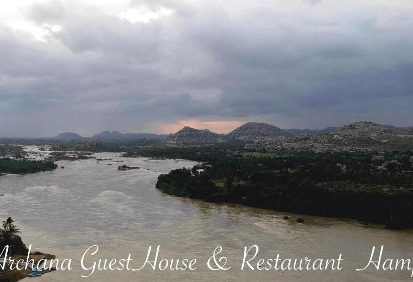 اتاق استاندارد با سرویس بهداشتی مشترک, Archana Guest House River View