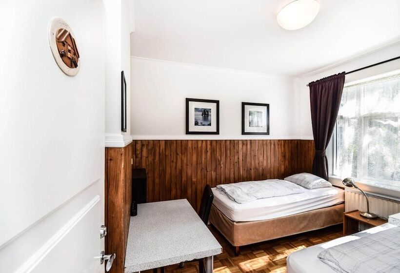 اتاق استاندارد با سرویس بهداشتی مشترک, Guesthouse Andrea