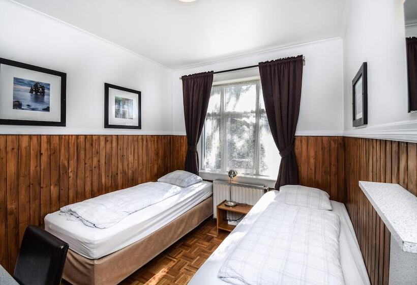 اتاق استاندارد با سرویس بهداشتی مشترک, Guesthouse Andrea