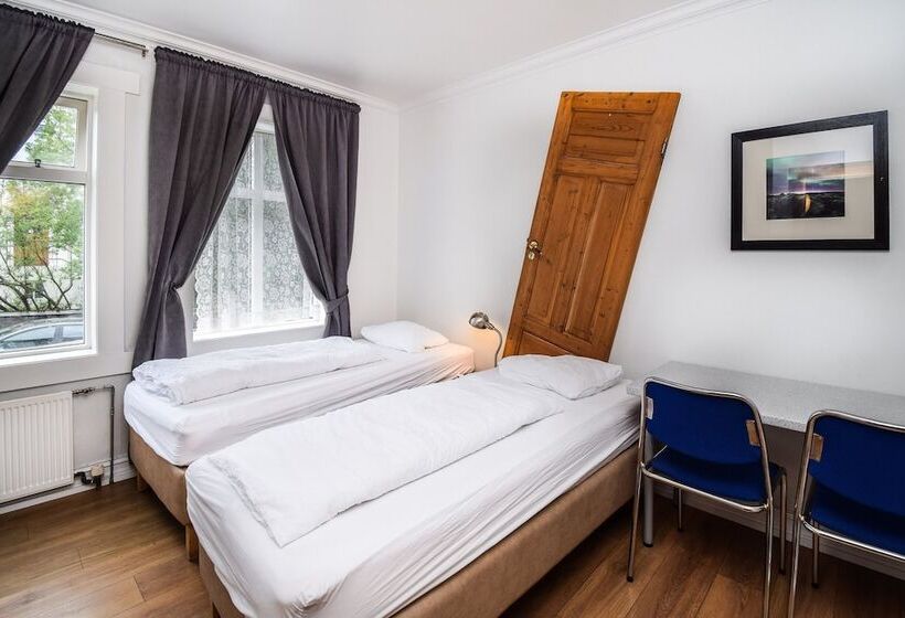 اتاق استاندارد با سرویس بهداشتی مشترک, Guesthouse Andrea
