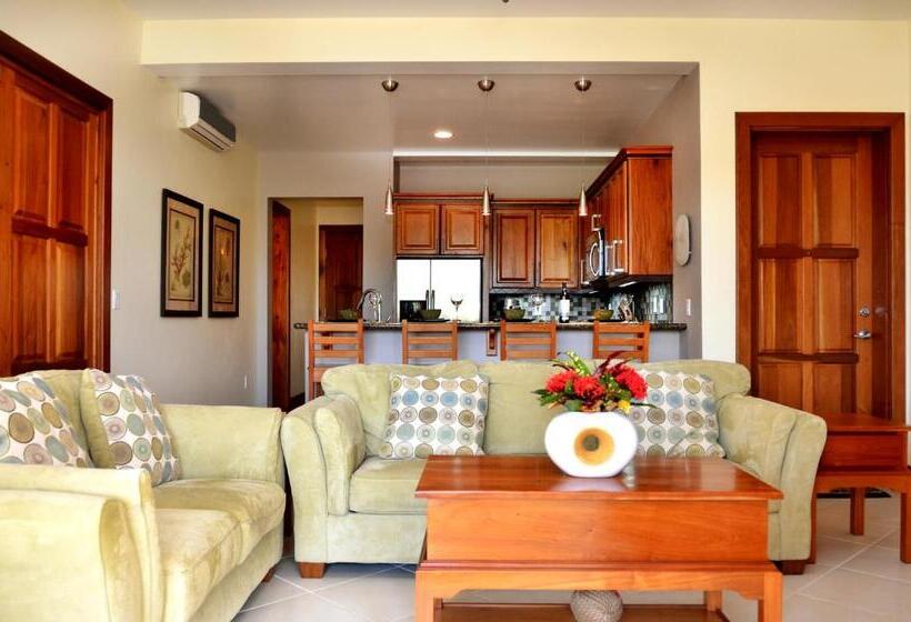 آپارتمان 2 خوابه, The Villas At Cocoplum