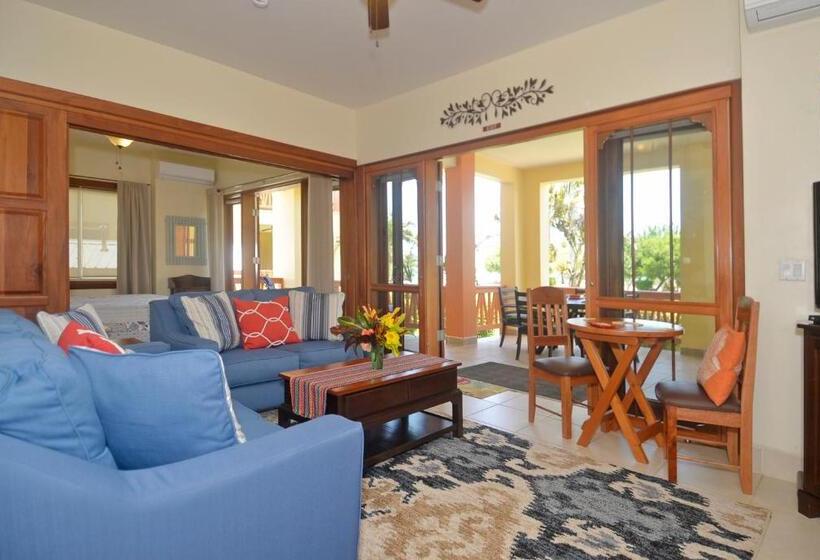 آپارتمان 1 خوابه همکف, The Villas At Cocoplum