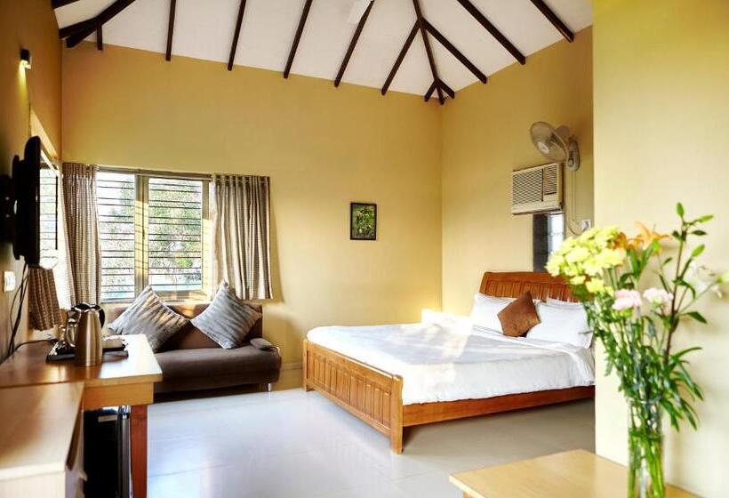 اتاق لوکس, Savana Lake Resort