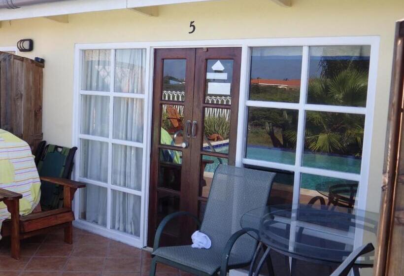 استودیوی استاندارد, Aruba Cunucu Residence