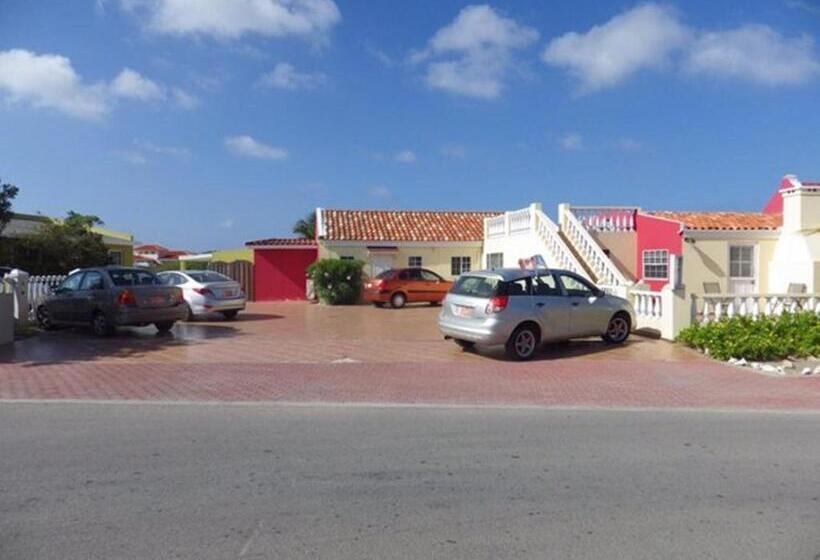 استودیوی استاندارد, Aruba Cunucu Residence
