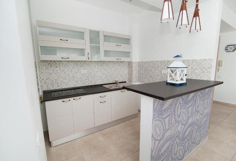 آپارتمان 2 خوابه با بالکن, Mamaia Summerland Apartments