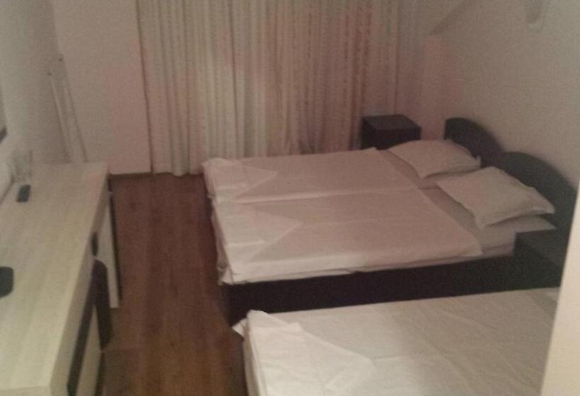 اتاق استاندارد چهار تخته, Guest House Stels