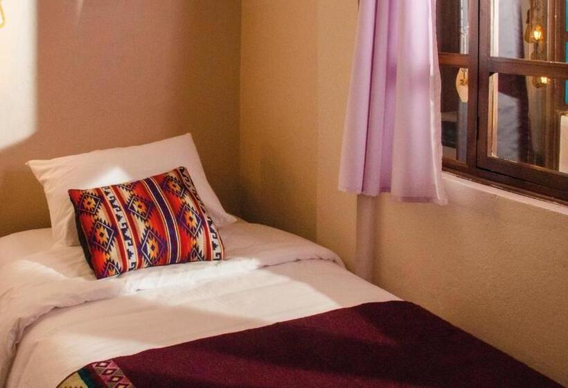 اتاق استاندارد, Hostal Restaurant La Cigale