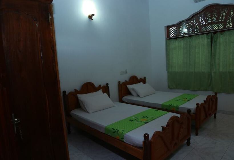اتاق لوکس, Sumal Villa