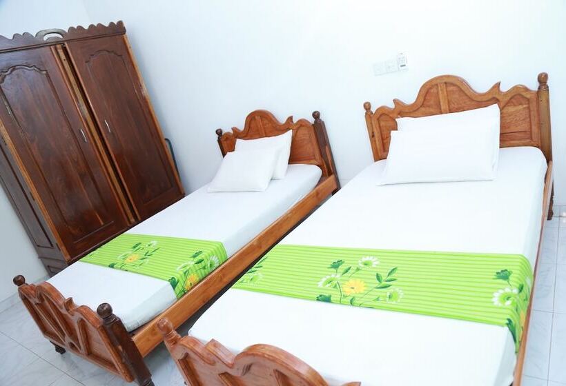 اتاق لوکس, Sumal Villa