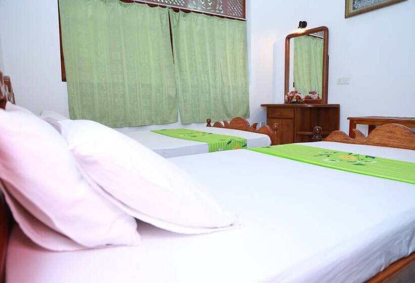 اتاق لوکس, Sumal Villa