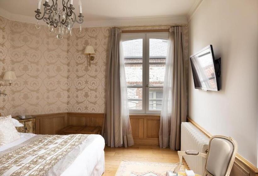 سوییت, La Maison De Lucie