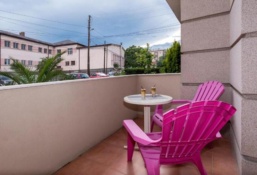 اتاق استاندارد, Bitrak Guest House