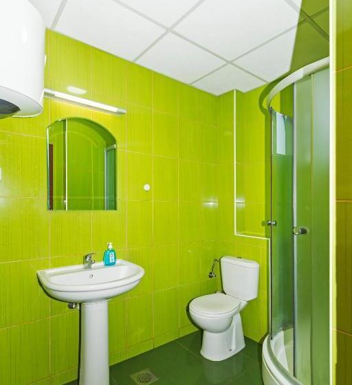 آپارتمان 1 خوابه با چشم‌انداز باغ, Bitrak Guest House