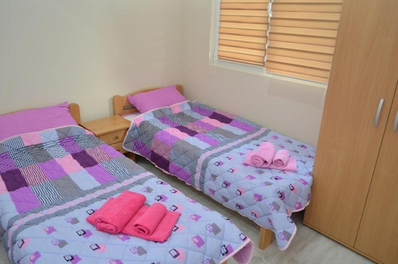 اتاق راحتی سه تخته, Guest House Konak Iris