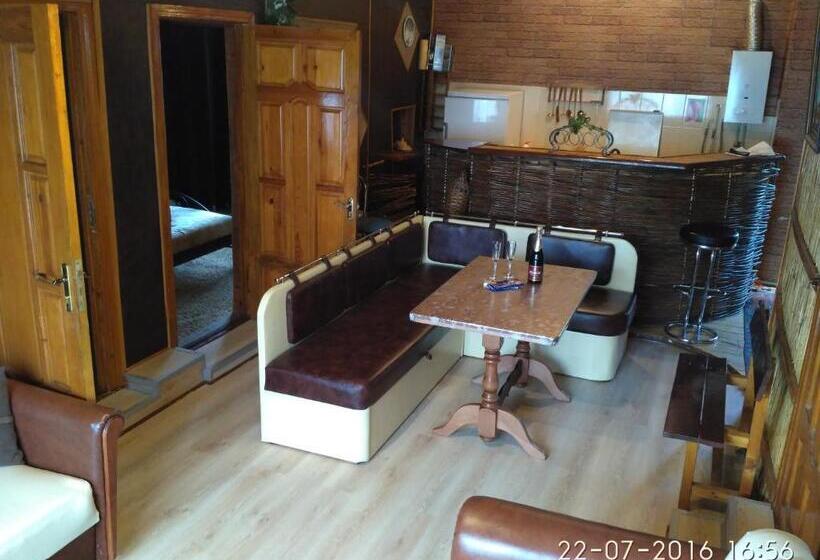 آپارتمان 2 خوابه, Kitech Guest House