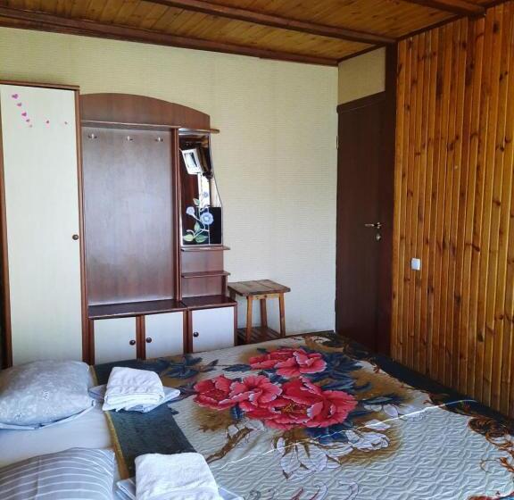 سوییت خانوادگی, Kitech Guest House